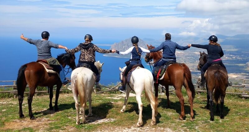 Escursione a cavallo sulle montagne - immagine 2